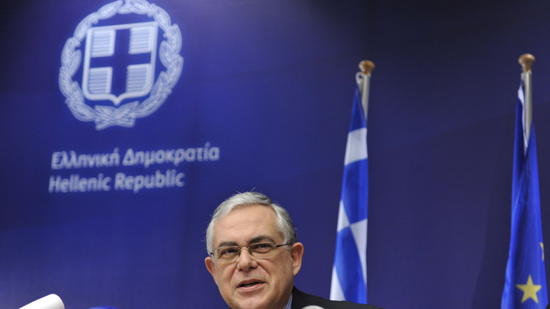 Wagen des Ex-Premiers Griechenlands explodiert - Politiker und Fahrer in Krankenhaus eingeliefert