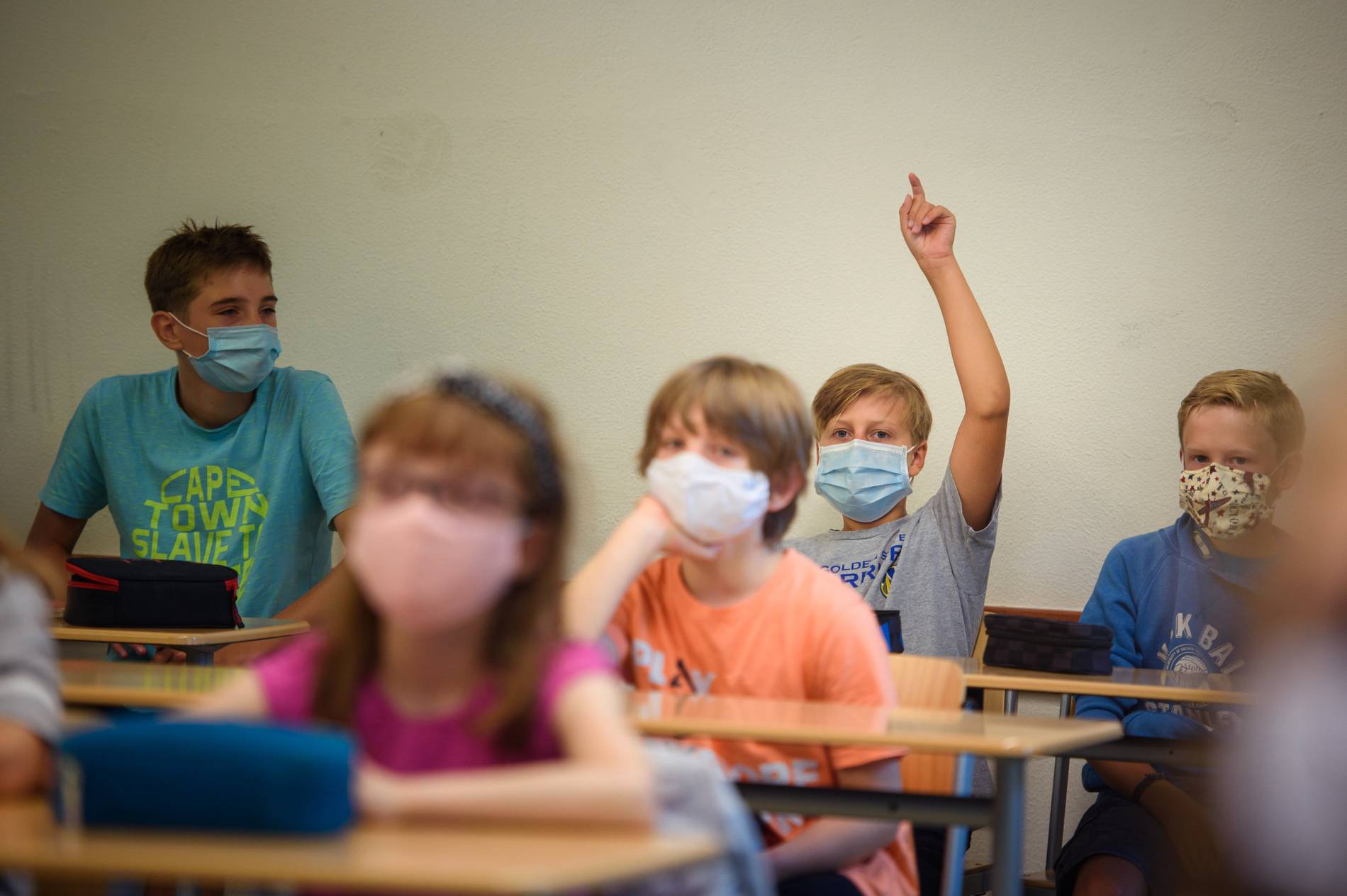 GEW zur Maskenpflicht im Unterricht: Hilfloser Versuch, Regelbetrieb durchzusetzen