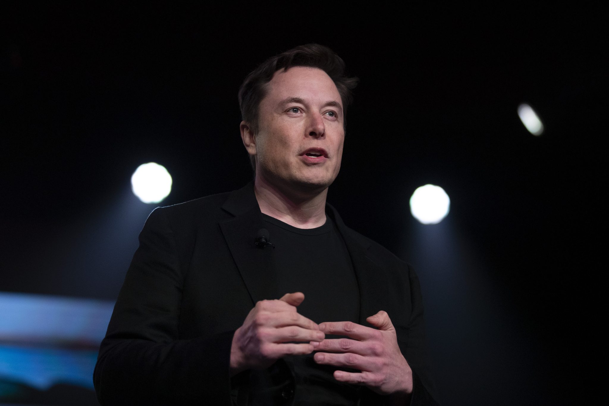 „Wie Fitbit für den Schädel“ — Alles über Elon Musks Gehirnchip Neuralink, mit dem er Krankheiten heilen und Telepathie ermöglichen will