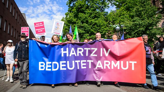 Hartz-IV-Gespräch in Karlsruhe Schlensog empfängt Jens Spahn