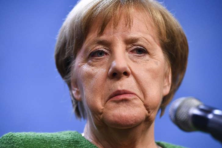 Merkel sieht Verbindung von Flüchtlingsaufnahme und EU-Geldern nicht als Drohung