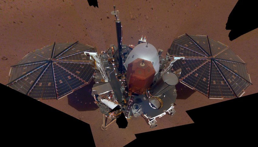 "InSight" schickt erstes Selfie vom Mars